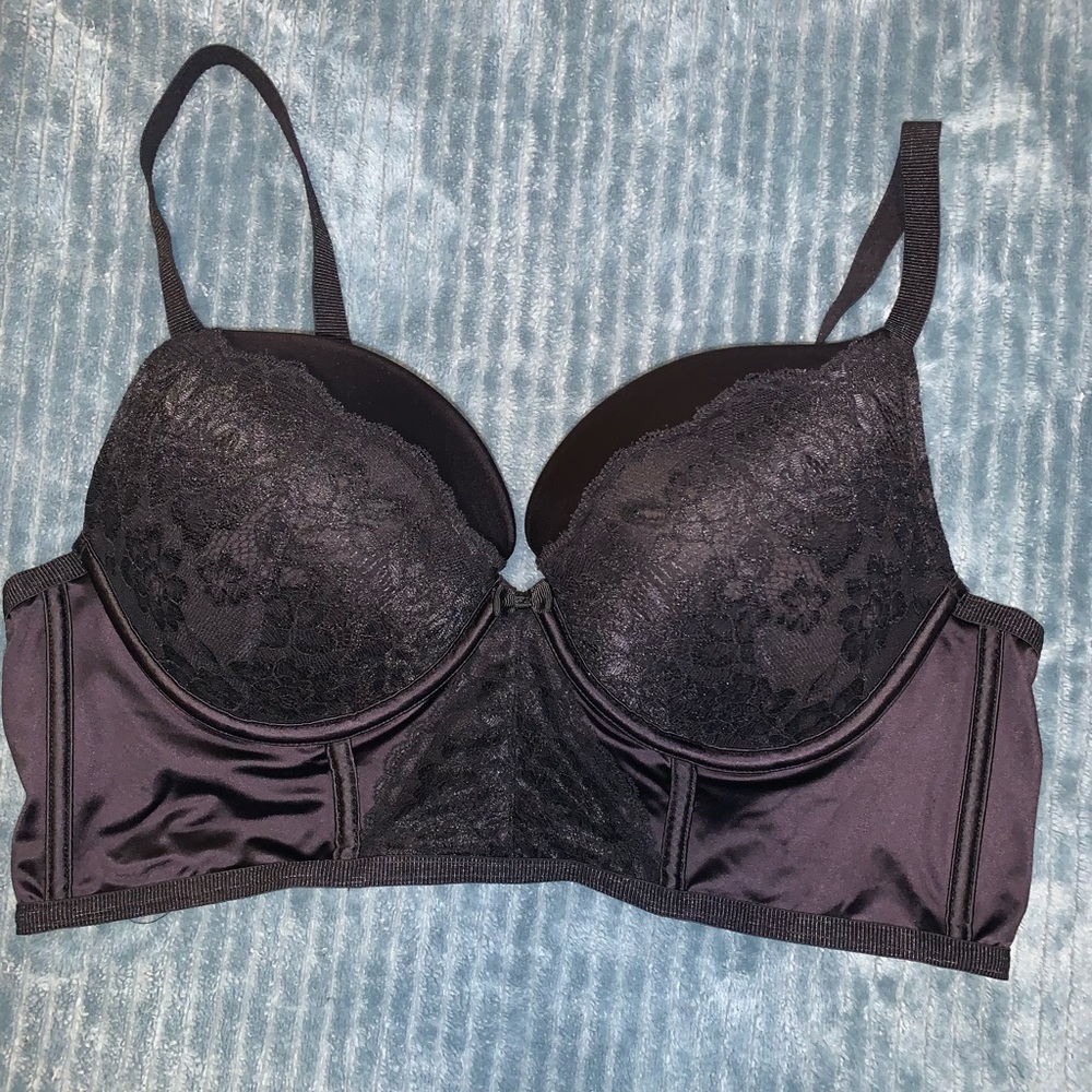 Black bustier push-up bra